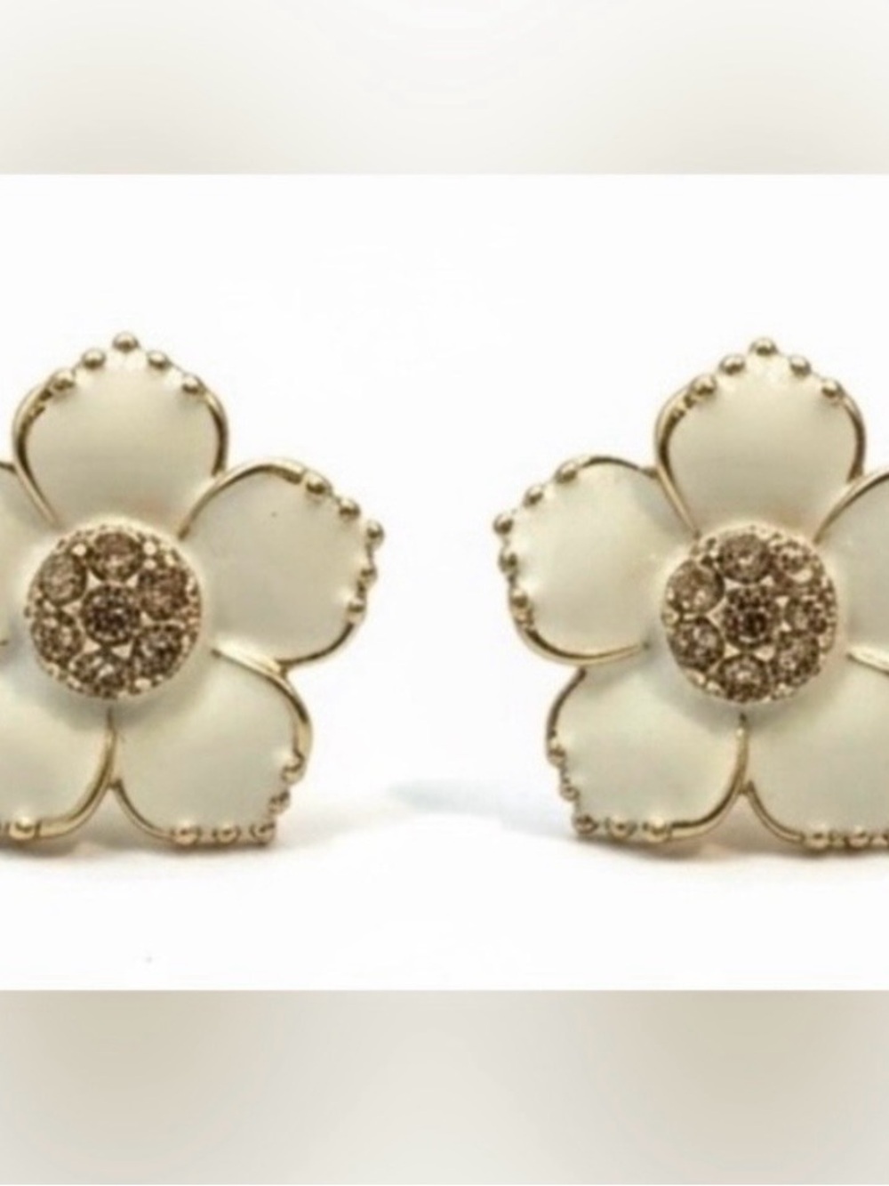 kate spade Cream Enamel Flower Stud Earrings with Gold Accents